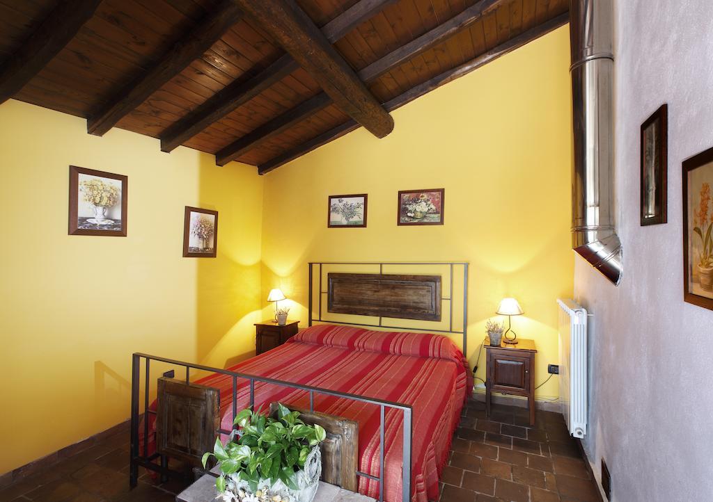 B&B A Rinazzu Milo Habitación foto
