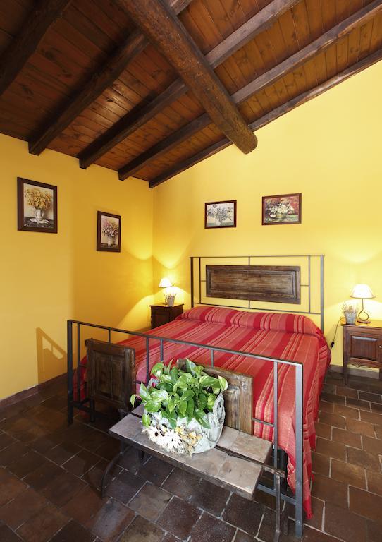 B&B A Rinazzu Milo Habitación foto